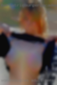 Women/couples adult personal that are normal in Florida.